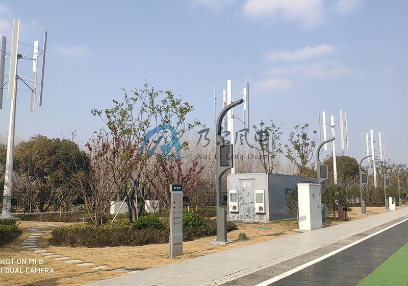 水平轴与垂直轴风力发电机全面对比，选型不踩坑